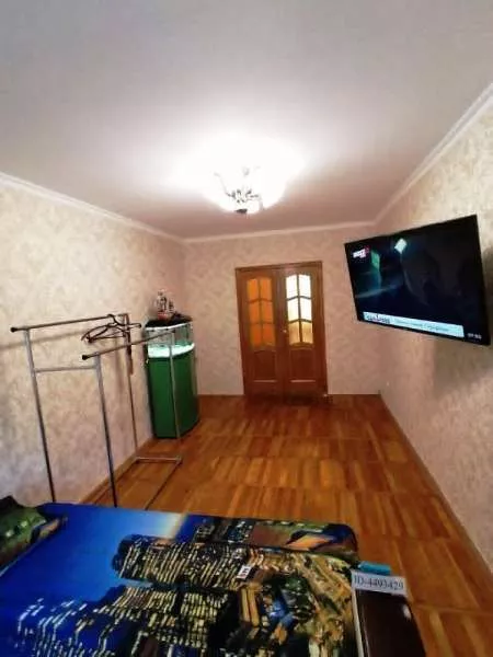 . Квартира в многоквартирном доме 3 комнатная Центральная 3. Небуг