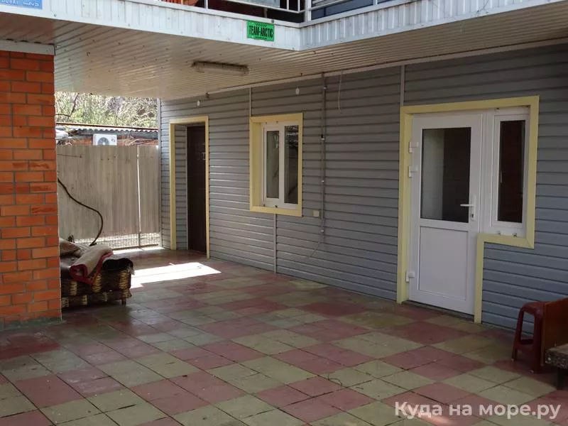 . Гостевой дом "У Светланы". Ейск