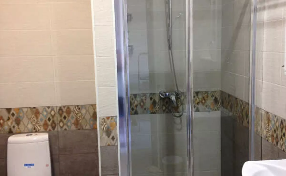 2х комнатная квартира. Квартира в многоквартирном доме ул. Нижнеимеретинская, 137/а, кв. 3. Адлер