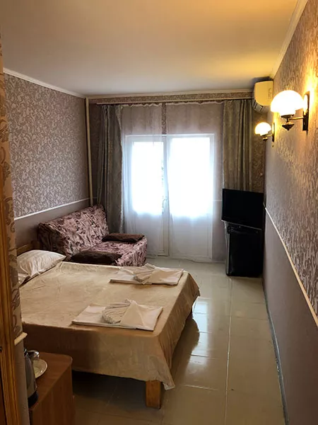 . Гостиница "Александрия" . Лазаревское