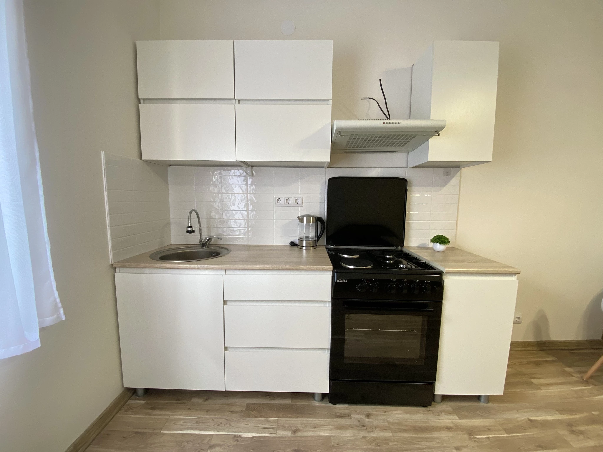 . Просторная квартира рядом с морем. Сухум