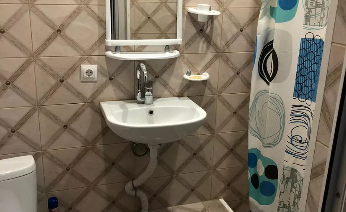 2х местный с доп местом и с отдельной кухней. Отель "Кипарис" - Гудаута. Гудаута