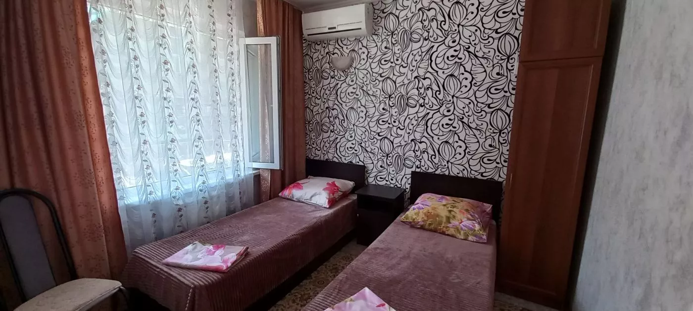 . Частный сектор "Ксения". Совет-Квадже . Частный сектор "Ксения". Совет-Квадже