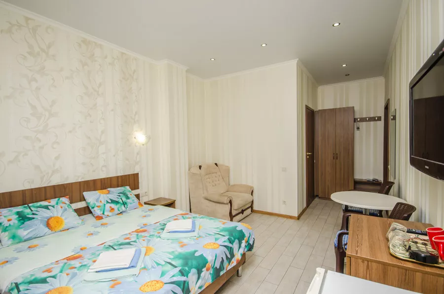 Комната «комфортная». Гостевой дом «Вояж». Алушта