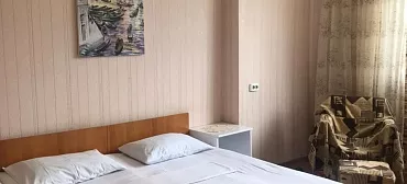 Квартира в многоквартирном доме Лакоба