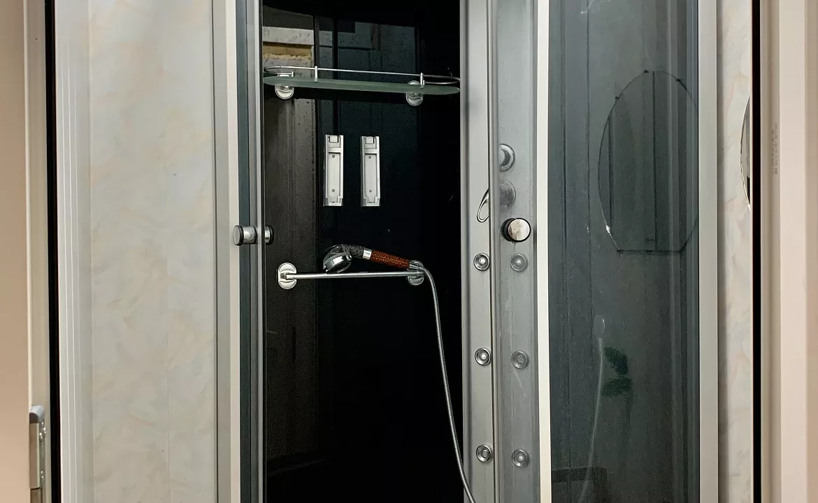  Апартаменты . Гостевой дом Калина. Гагра