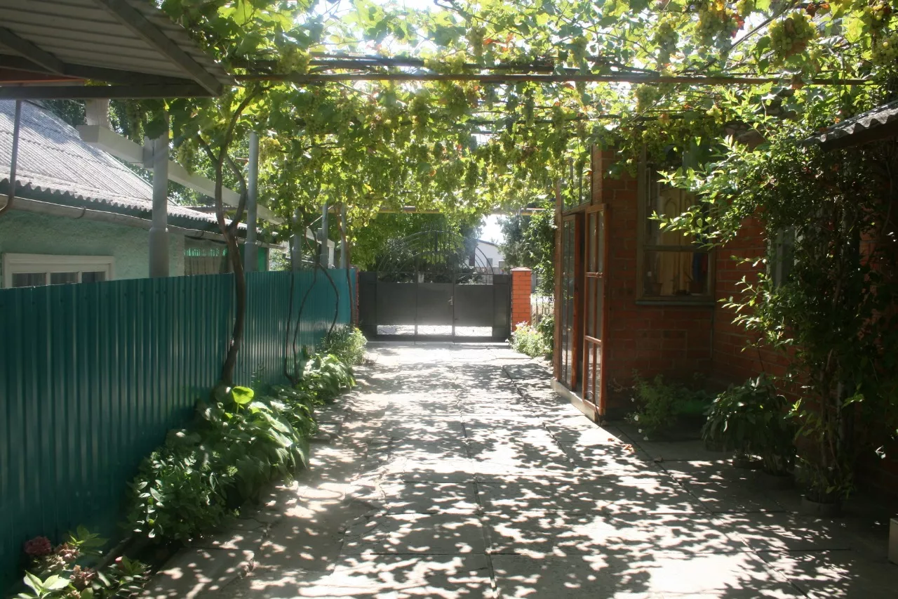 . Частный сектор Дом Красная 44. Голубицкая