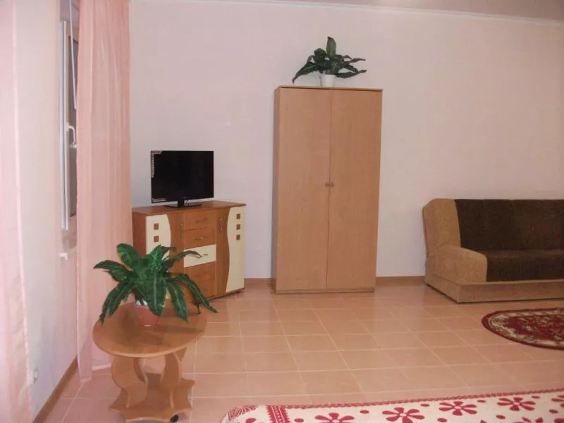 Номер полулюкс 1- комнатный. Гостевой дом "Идиллия". Заозерное