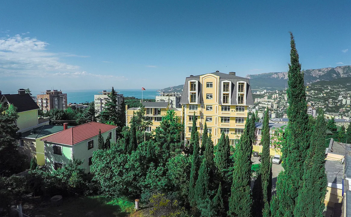 Гостевой дом "Yellow Submarine" Гостевой дом "Yellow Submarine"