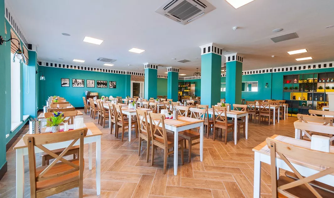 . База отдыха «ВОЛНА». Ейск