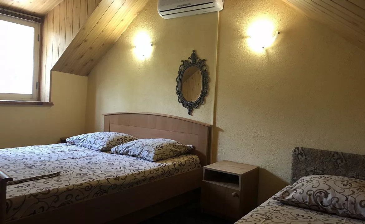 Двухэтажные апартаменты. Гостевой дом АнНи. Гаспра