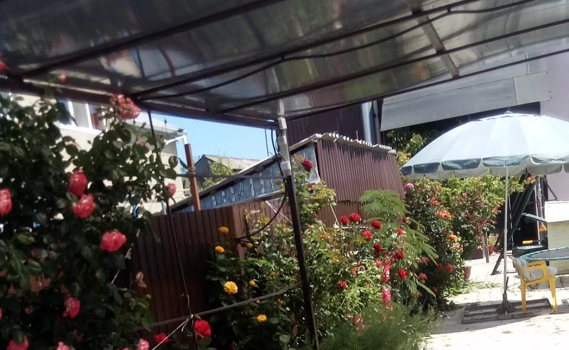 2-х., 3-х, 4-х.местные. Частный сектор "Приморская 25а". Кучугуры