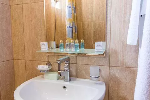 Люкс «VIP». Гостевой комплекс "Альбатрос". Архипо-Осиповка