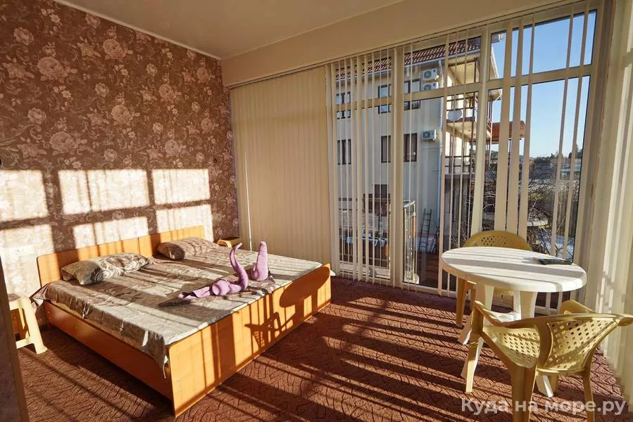 . Гостиница «У Розы». Лазаревское