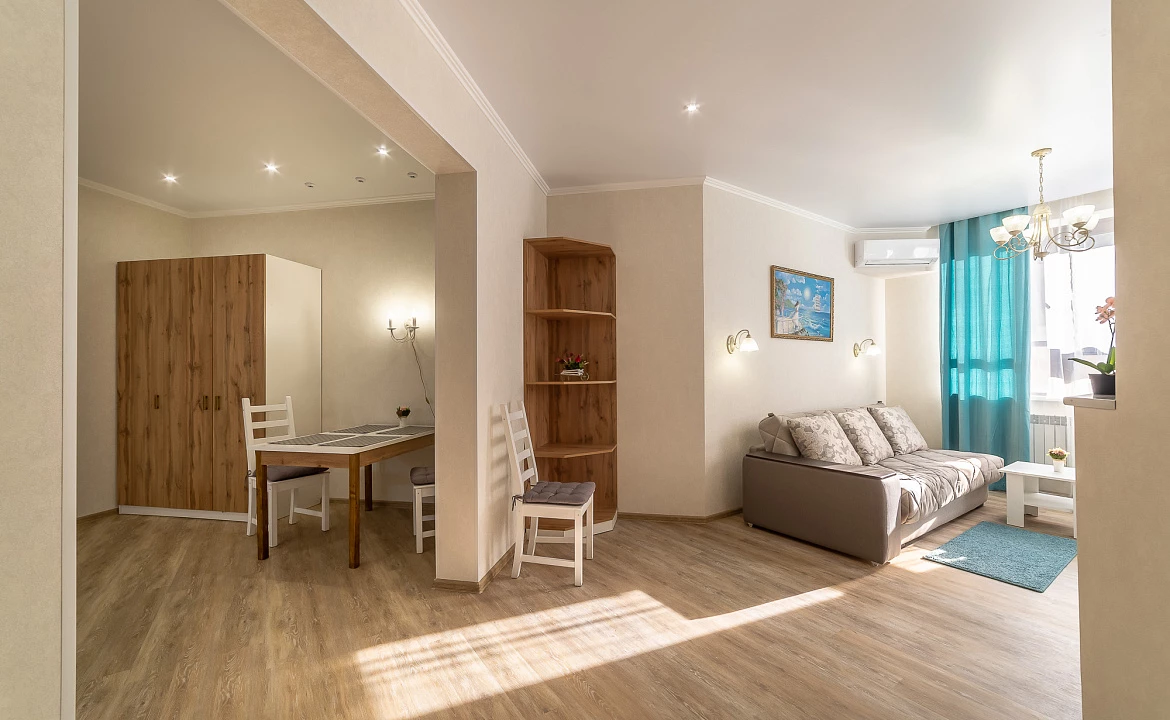 4 комнатная квартира в центре Сочи рядом с пляжем Ривьера. Уютные Квартиры в центре Сочи рядом с крупнейшим пляжным комплексом Ривьера. Сочи