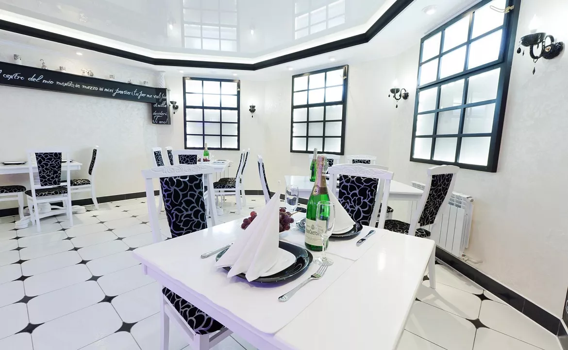 Ресторана-кафе АЙС. Гостевой дом  Vega. Заозерное