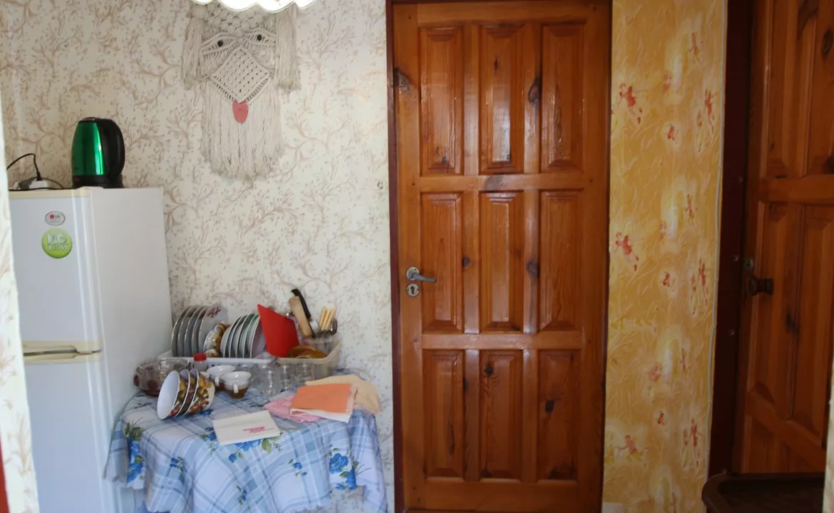 Двухкомнатный 4-х местный на 2-м этаже. Гостевой дом Гостевой дом "Спортлото-82".. Коктебель