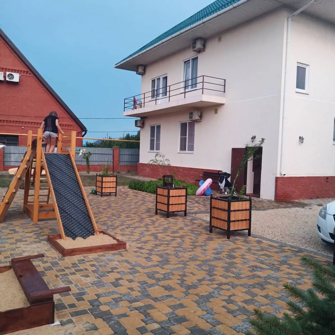 . Гостевой дом Султан. Кучугуры