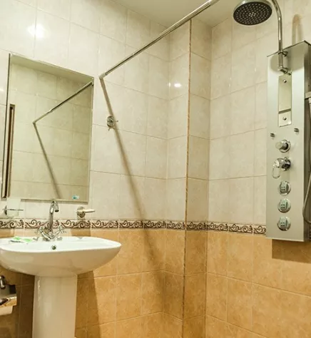 Стандарт Семейный с балконом и видом на море. Отель Парус. Береговое