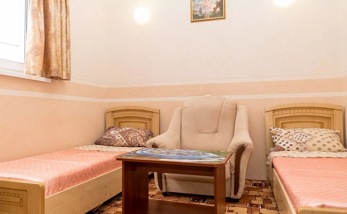 Трехместный номер эконом класса. Гостевой дом "Ника" - Анапа. Анапа Трехместный номер эконом класса. Гостевой дом "Ника" - Анапа. Анапа