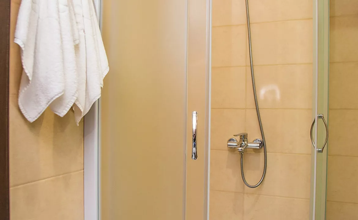 Делюкс 2-х комнатный. Пансионат Дублин-Дельфин . Нижнее Джемете Делюкс 2-х комнатный. Пансионат Дублин-Дельфин . Нижнее Джемете