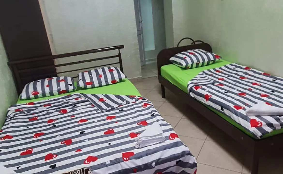 С удобствами на 2, 3, 4 и 5 человек. Гостевой дом ОРИОН. Ольгинка