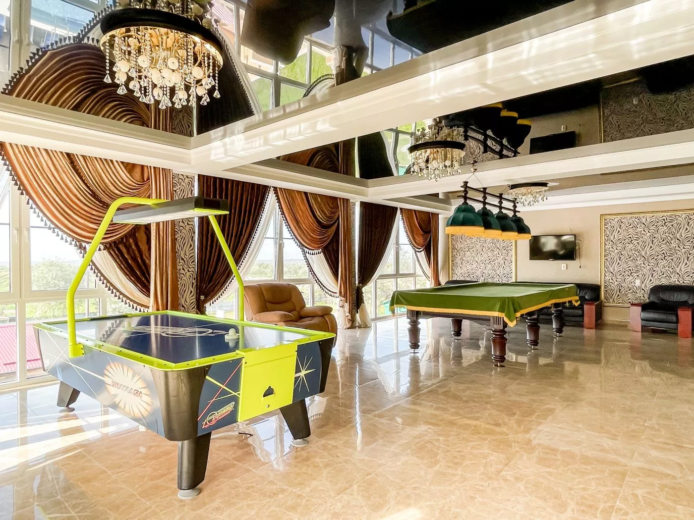 . Anzhelina Family Hotel. Витязево