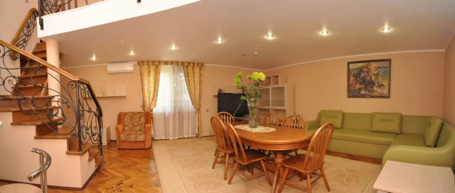 Апартаменты. Отель Ротонда. Ялта