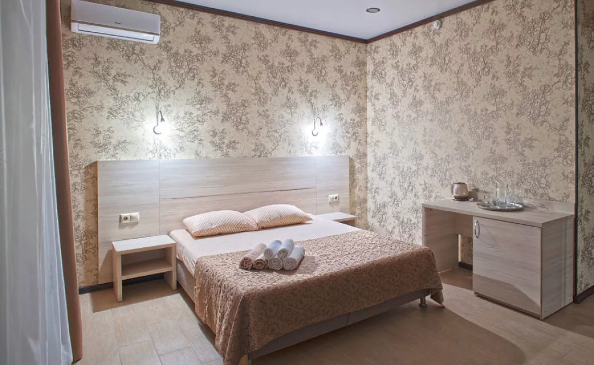 ДВУХМЕСТНЫЙ НОМЕР. Отель "Каскад". Лазаревское