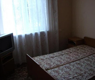 2 х местный. Частный сектор "Домики Золотое ущелье" в Пляхо . 2 х местный. Частный сектор "Домики Золотое ущелье" в Пляхо .