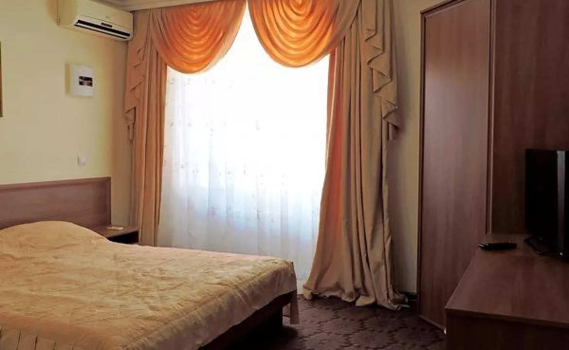 Люкс 2х-комнатный. Отель "Нарния". Адлер