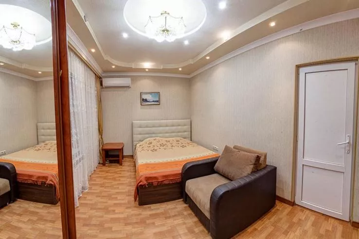 . Гостиница "Ванатур". Адлер