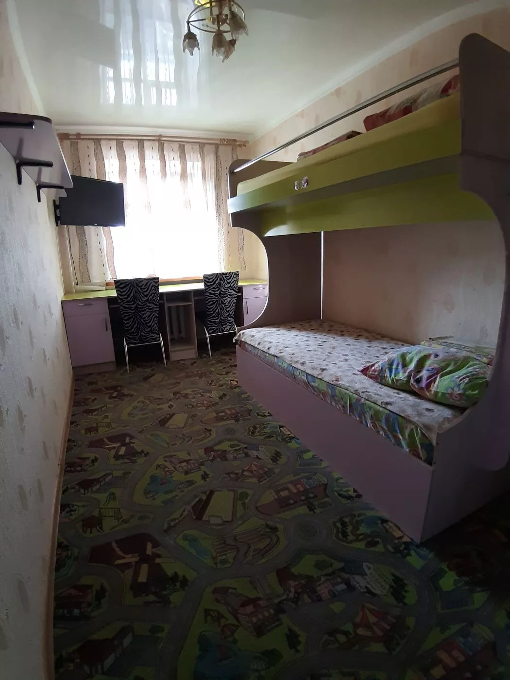 . Квартира в многоквартирном доме Октябрьская 201. Ейск