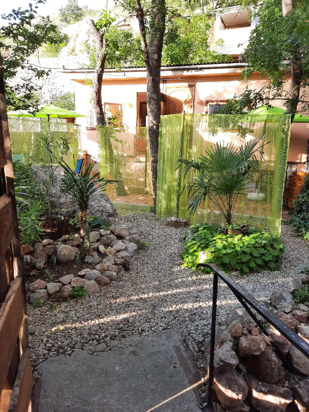 . Гостевой дом «Ясеневая роща». Балаклава . Гостевой дом «Ясеневая роща». Балаклава