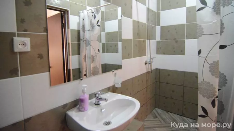 Комфорт на горы (3 этаж). Гостевой дом Алиса - Солоники. Солоники Комфорт на горы (3 этаж). Гостевой дом Алиса - Солоники. Солоники