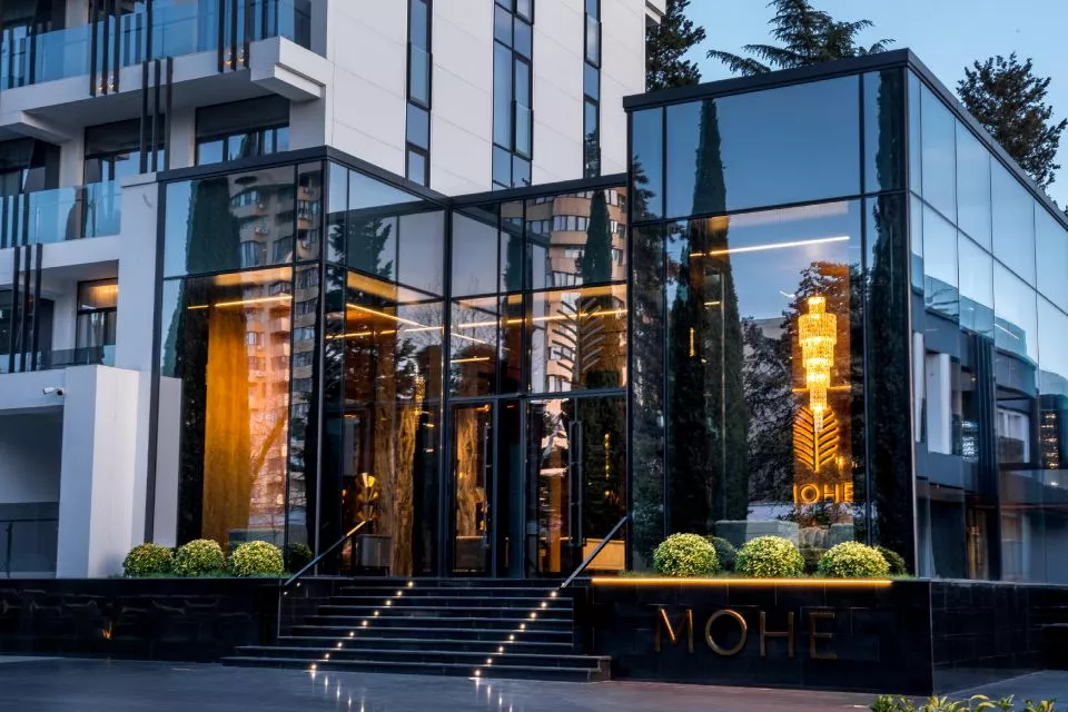 . Курортный отель Моне. Адлер