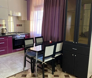 Студия . Квартира в многоквартирном доме Студия на Свердлова 55/3. 