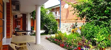 Гостевой дом "Гостеприимный двор"