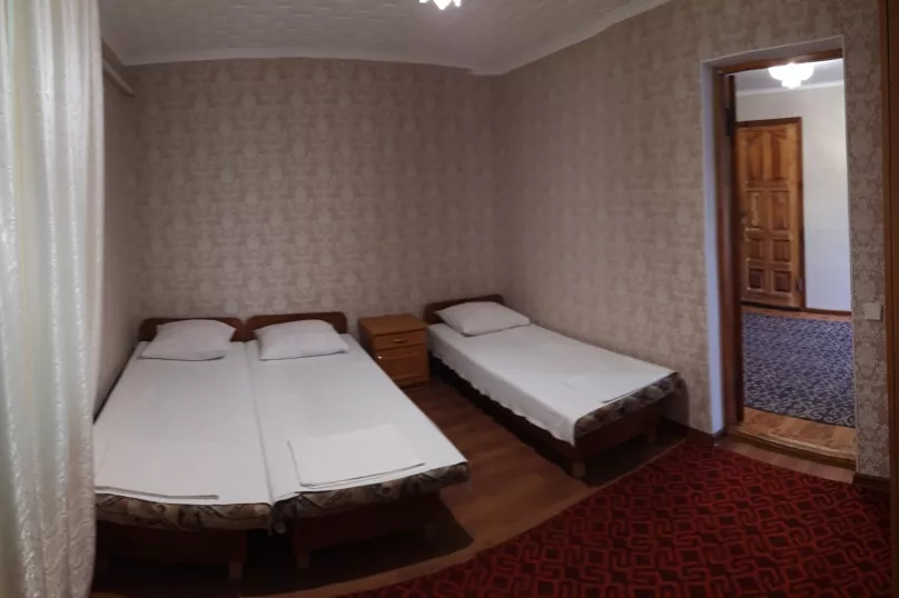 Трехкомнатный номер (дом). дом "Алчак Кая". Судак