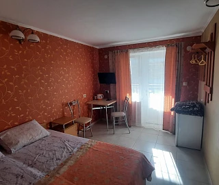 3-х мест. номер вентилятором. Гостевой дом "Лавандина".  3-х мест. номер вентилятором. Гостевой дом "Лавандина".