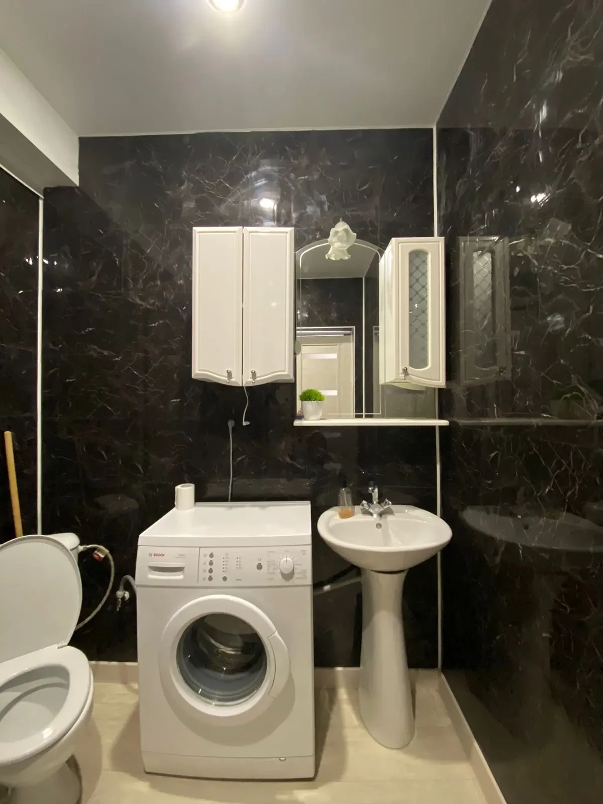 . Квартира в многоквартирном доме Квартира на первой береговой линии с красивым видом на морской закат. Дагомыс