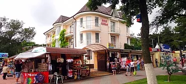 Гостиница "Моя семья"