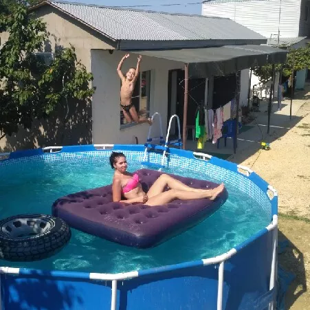 Люкс. Гостевой дом У СТЕПАНА. Кучугуры