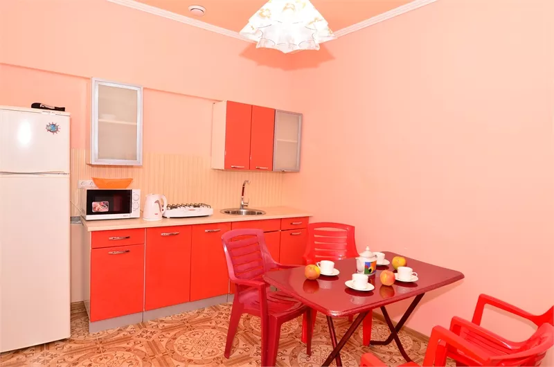 Домик 3 с кухней. Частная усадьба "Дом Роз". Заозерное