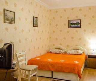 6-ти местный 3-х комн. «Семейный Люкс» (цок. эт). Гостевой дом «Уют на Демышева». 6-ти местный 3-х комн. «Семейный Люкс» (цок. эт). Гостевой дом «Уют на Демышева».