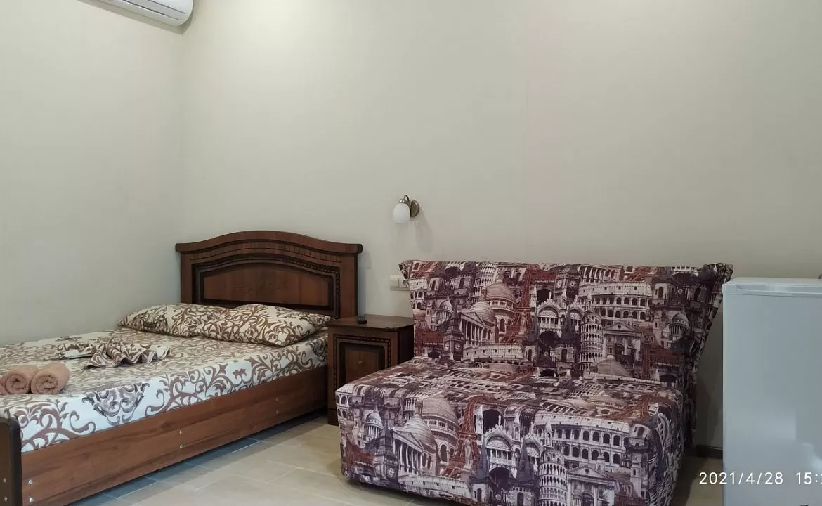 4х местный с удобствами. Частный сектор Гостевой дом "Leto". Кабардинка