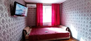 Квартира в многоквартирном доме 3 комнатная Центральная 3