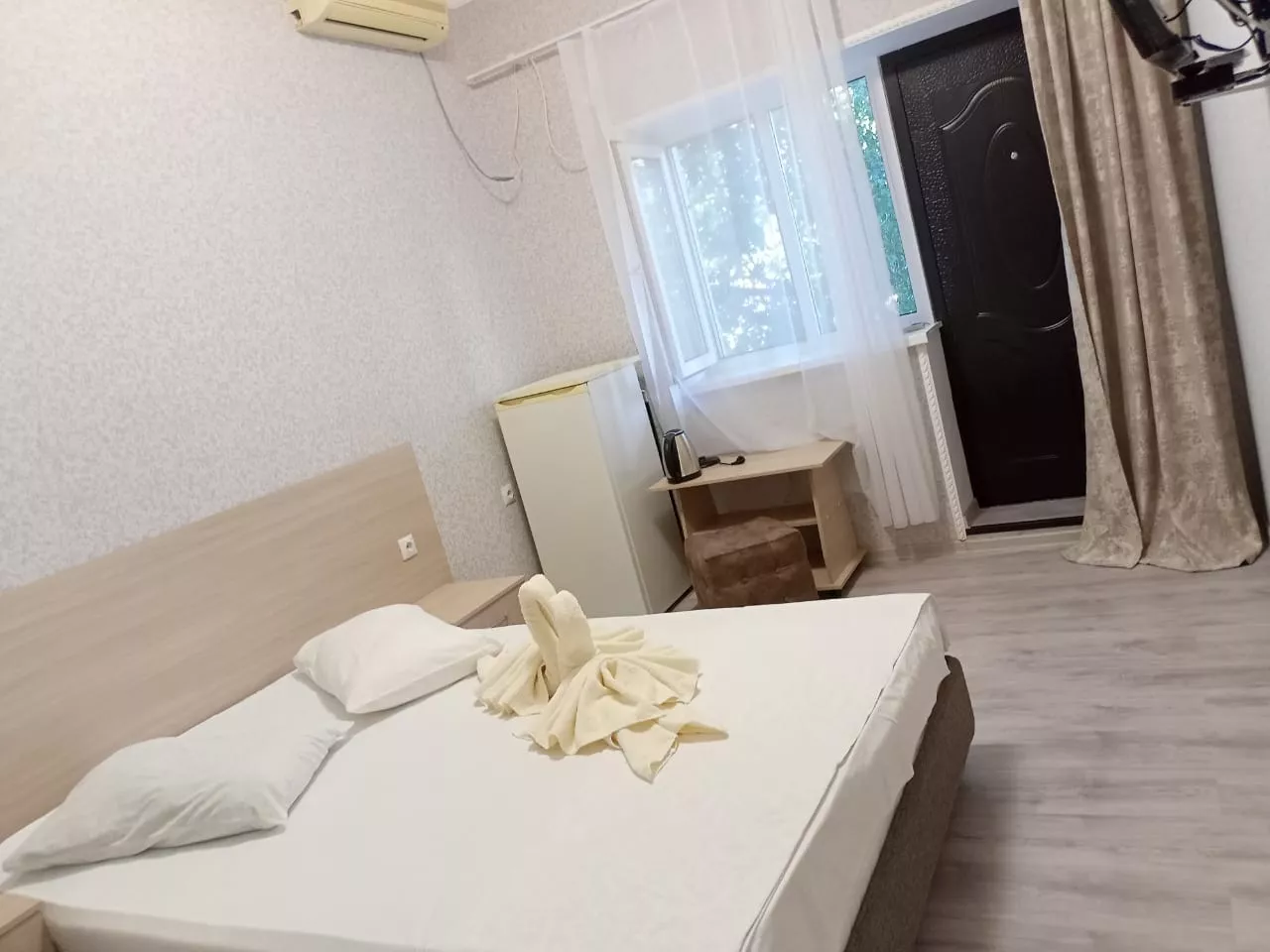 . Отель Встреча . Пляхо