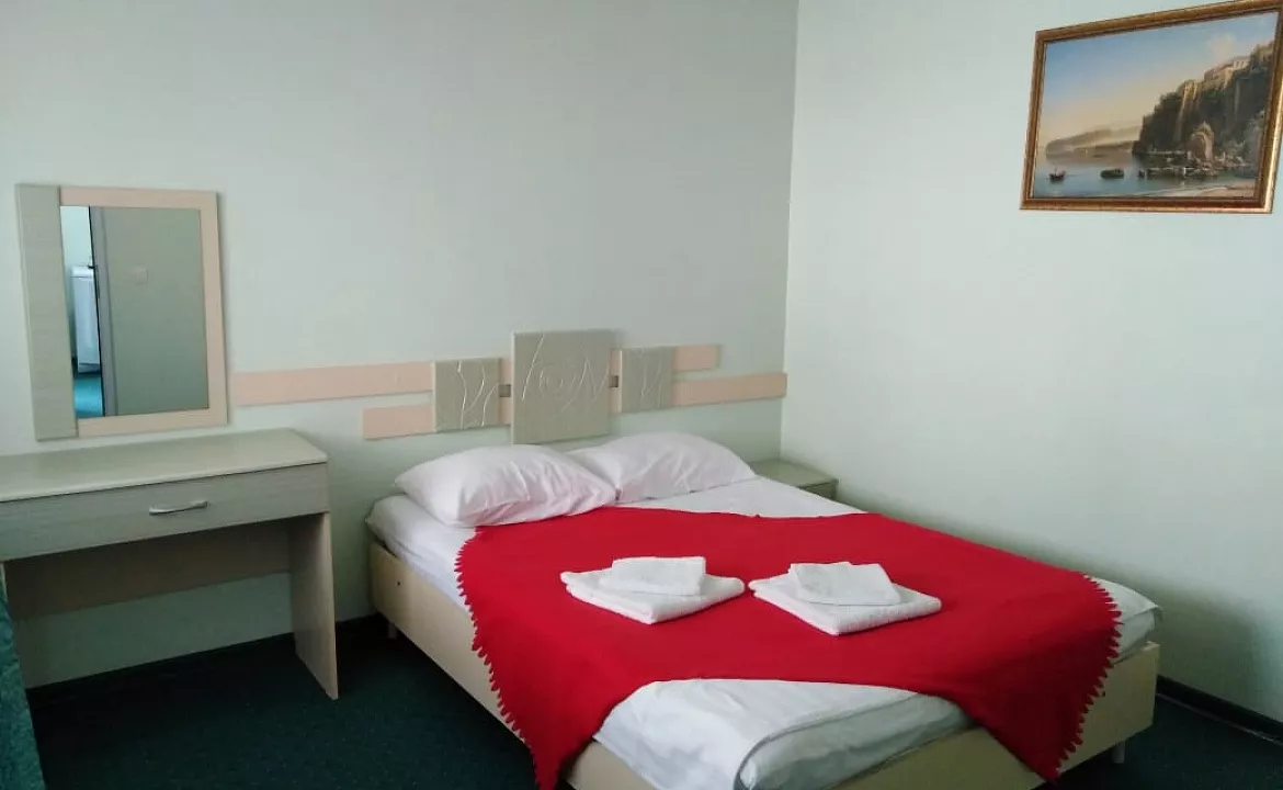 2-х комнатный люкс (на 2-5 чел.). Гостевой дом «Симона-Гранд». Анапа 2-х комнатный люкс (на 2-5 чел.). Гостевой дом «Симона-Гранд». Анапа