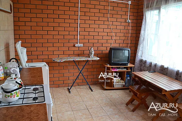 . Гостевой дом   "Отдых". Кучугуры